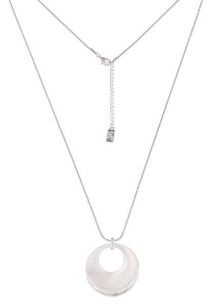 Leslii lange Halskette mit Ringanhängern mit gebürstetem Metall in Silber
