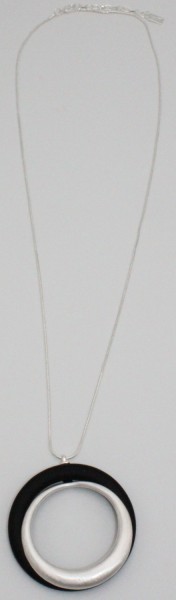 Leslii Lange Halskette Schlangenkette mit XXL-Anhänger Silber Schwarz